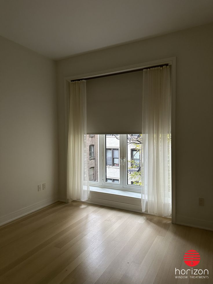 Blackout roller shade