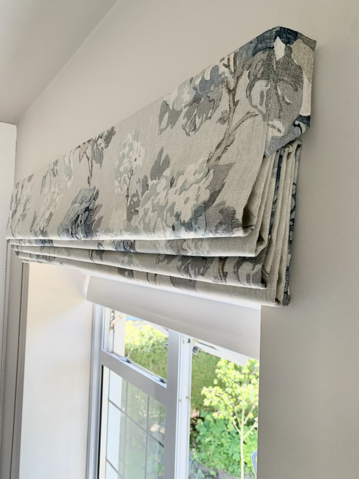 Roman Blind