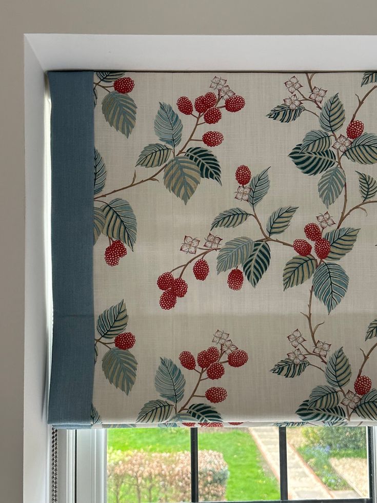 Roman Blinds (2)